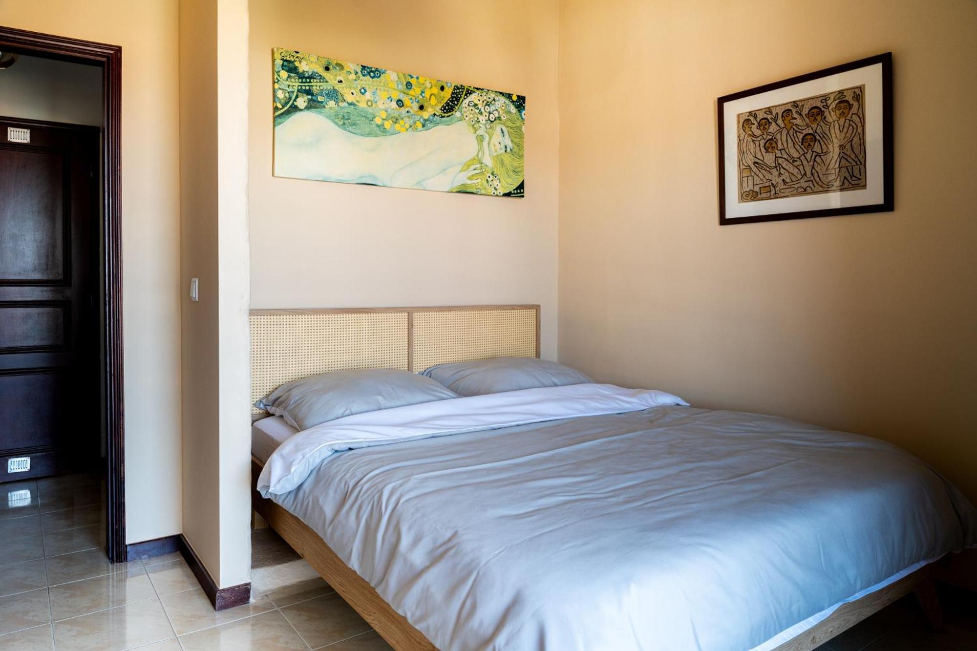 Sea View & Sundown, 150M From The Beach And Surf Spots Costa da Caparica Exterior photo